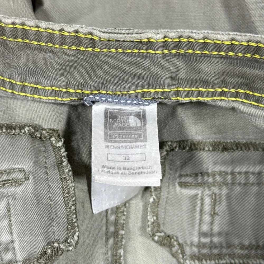 The North Face Rare Cargo Shorts All Over Patches Distressed Heavy Hunting SZ 32